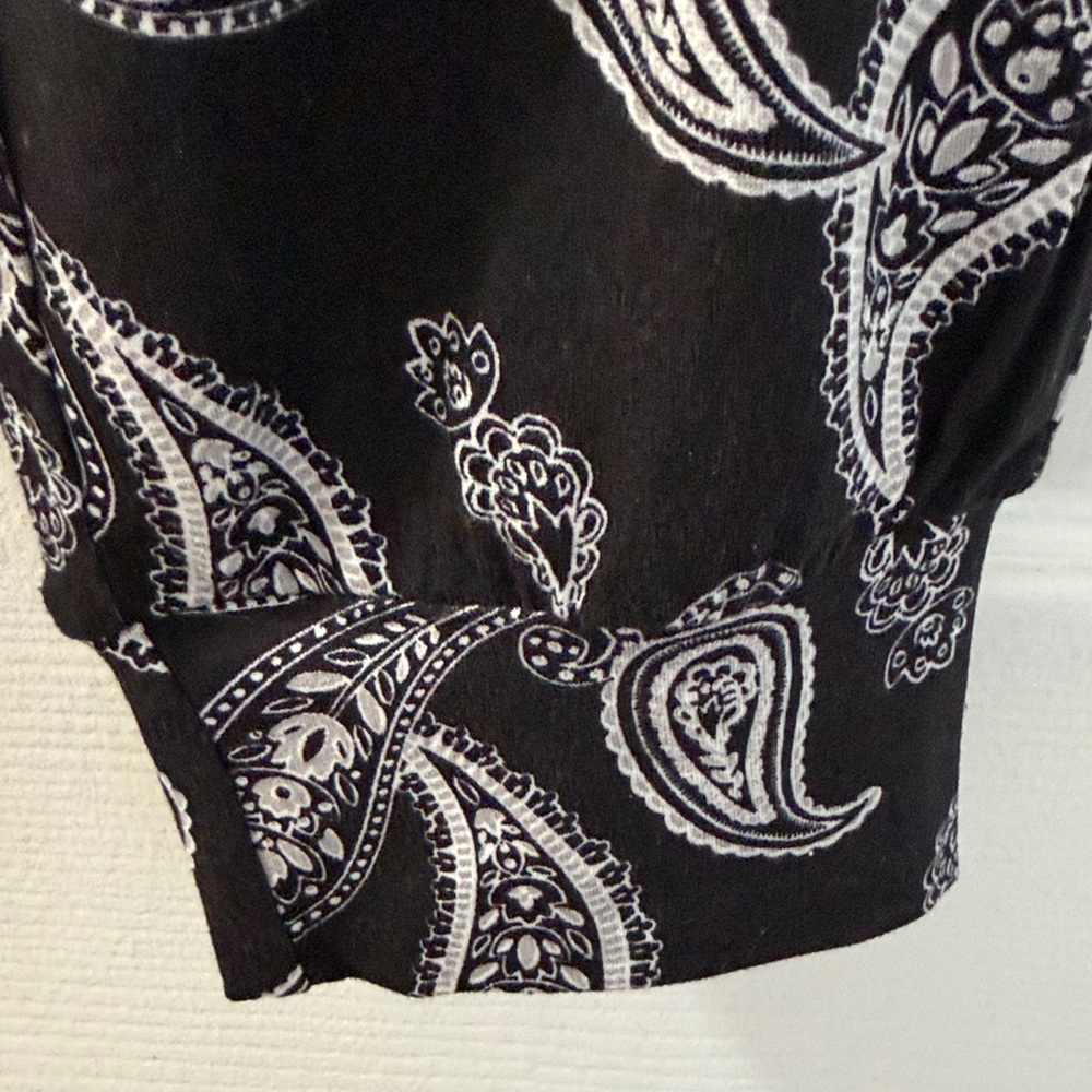 Tahari Black and White Paisley women Joggers - Picture 4 of 7